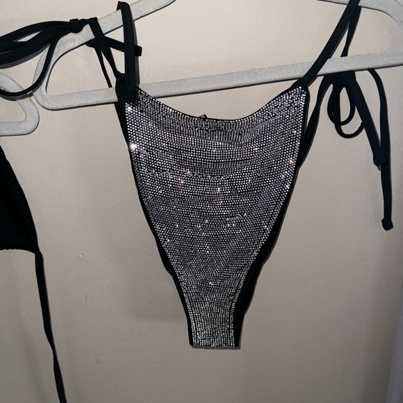 Fashion Nova, like new, rhinestones two piece bikini , size small - Picture 6 of 8